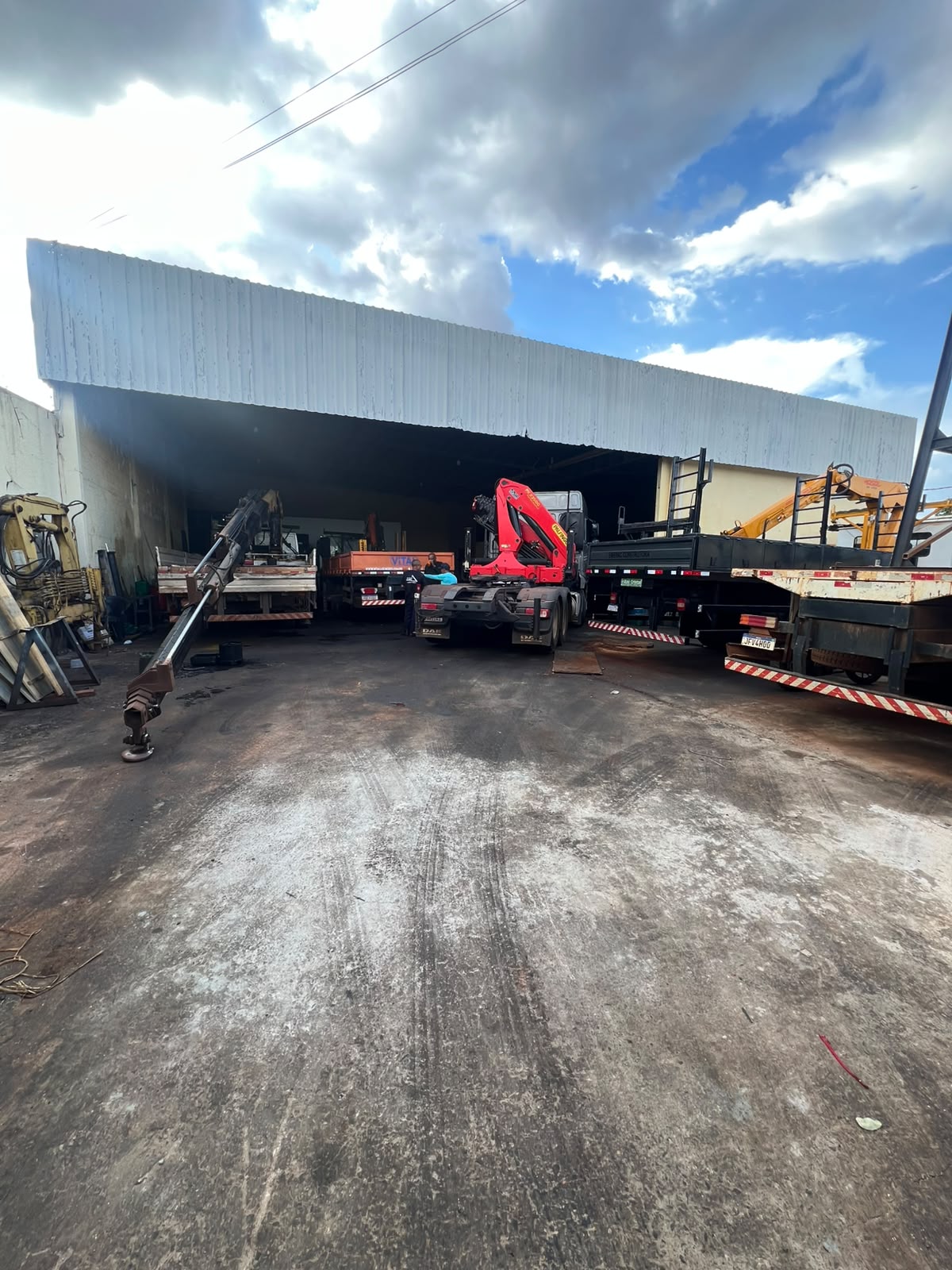 Pátio de atendimento da FS MUNCK em Goiânia