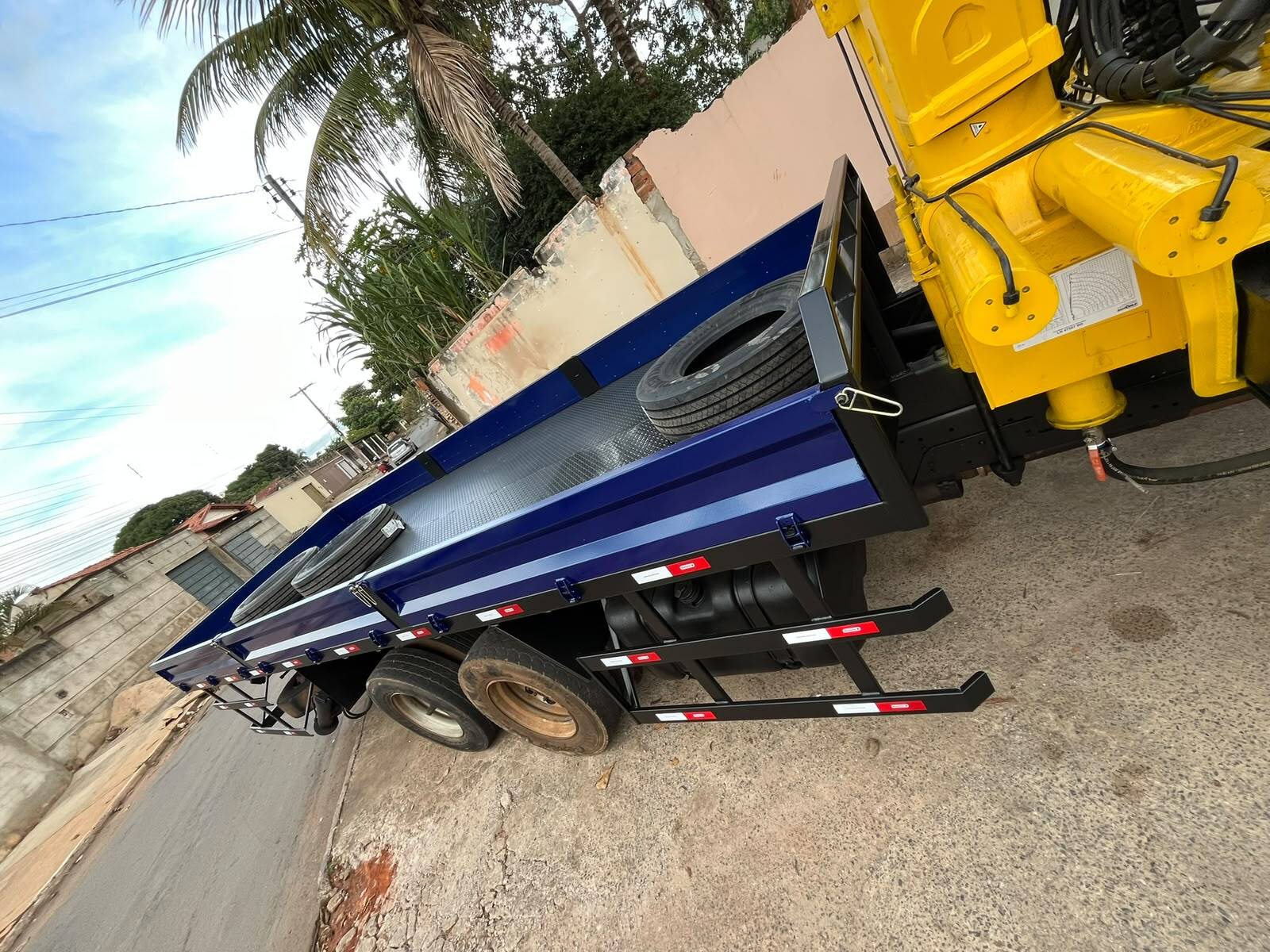 Fabricação de carroceria para caminhão Munck